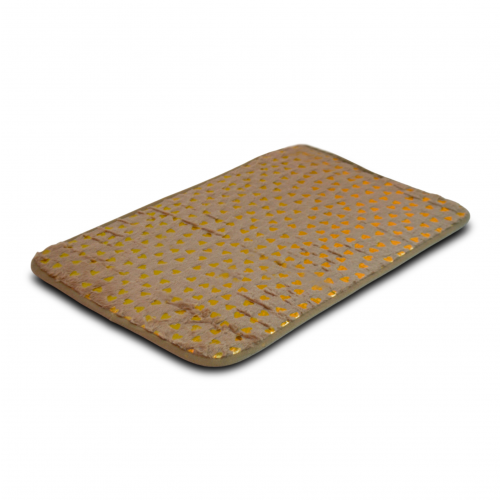alfombra microfibra 40 x 60 cm beige con corazones dorados